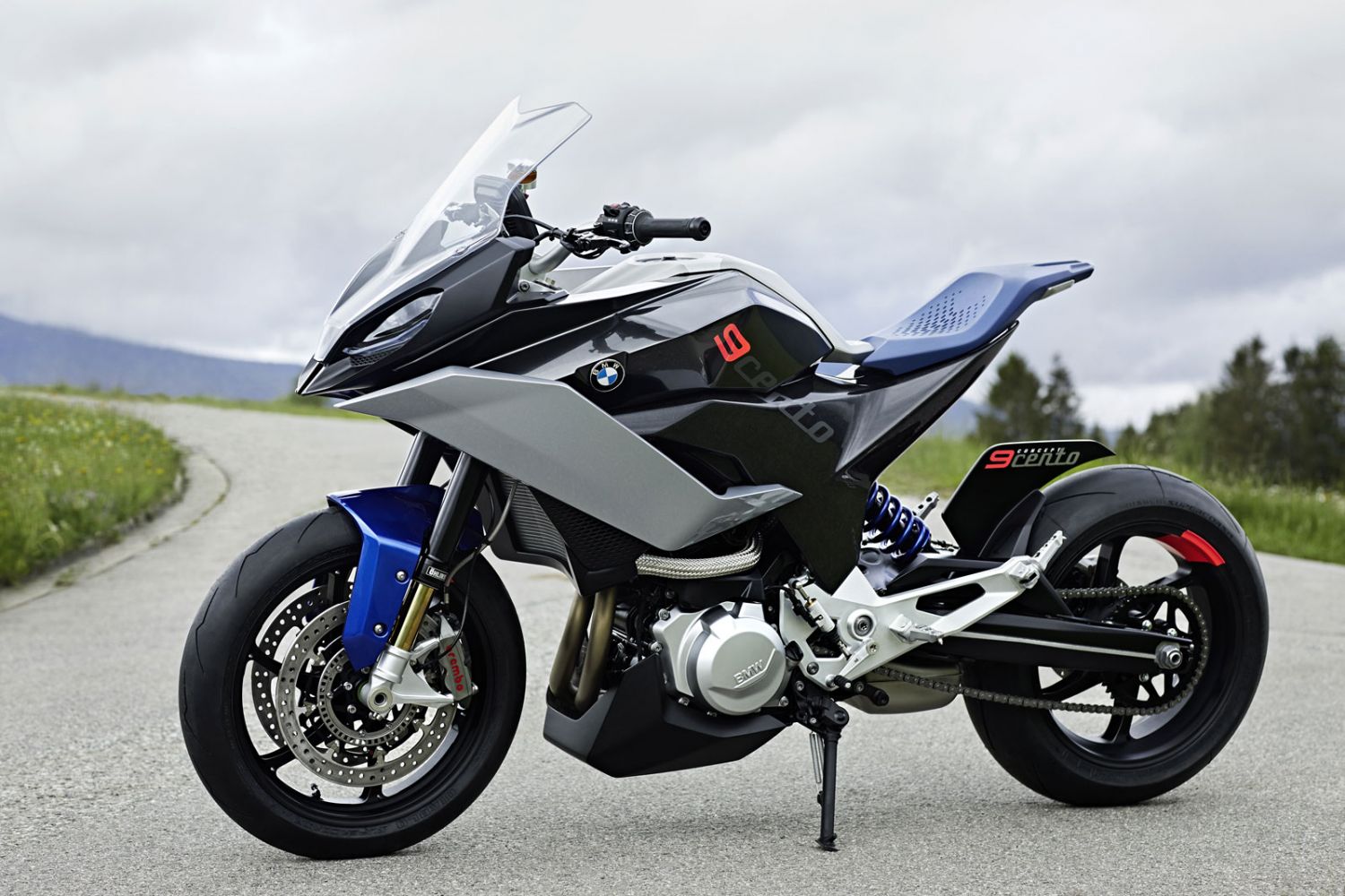未来驾道 探索BMW Motorrad概念摩托车的技术与灵魂